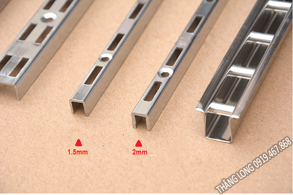 Bảo trì thanh ray gắn tường làm giá kệ đỡ để sử dụng lâu bền