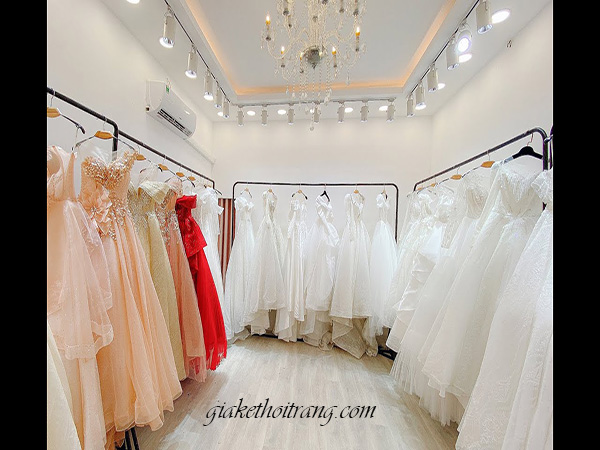 Váy cưới thiết kế giá rẻ nổi tiếng tại TPHCM