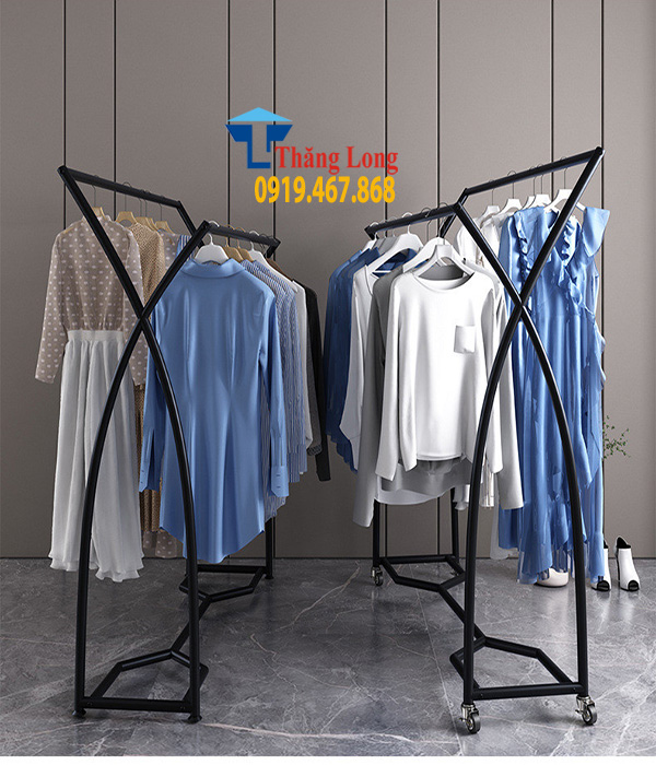 kệ treo quần áo có bánh xe KTT93