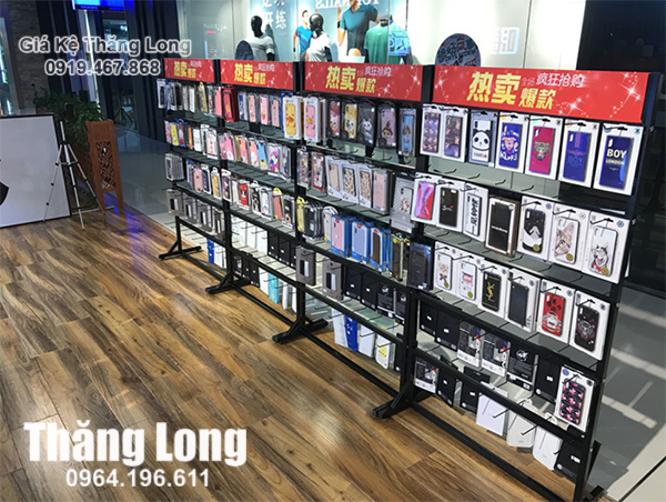 V&igrave; sao shop nhỏ n&ecirc;n d&ugrave;ng kệ m&oacute;c treo phụ kiện 