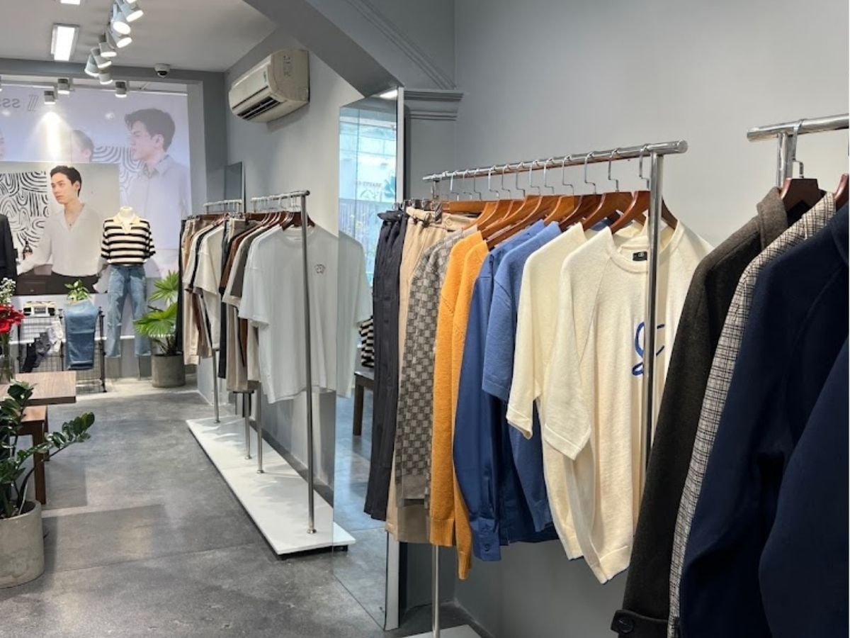 xu hướng kệ treo quần &aacute;o H&agrave; Nội được shop ưa chuộng 