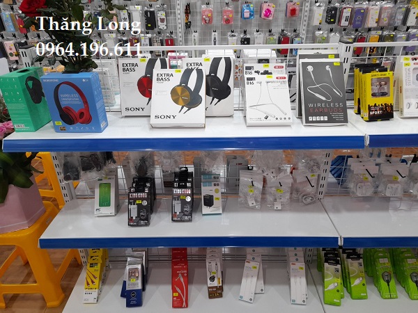Khám phá mô hình giá kệ trưng bày phụ kiện điện thoại cho shop