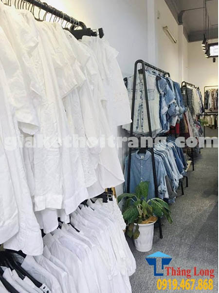 Tổng hợp các mẫu giá treo quần áo đơn giản, giá rẻ cho shop nhỏ