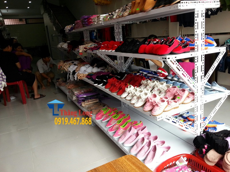 thiết kế shop giày dép nhỏ